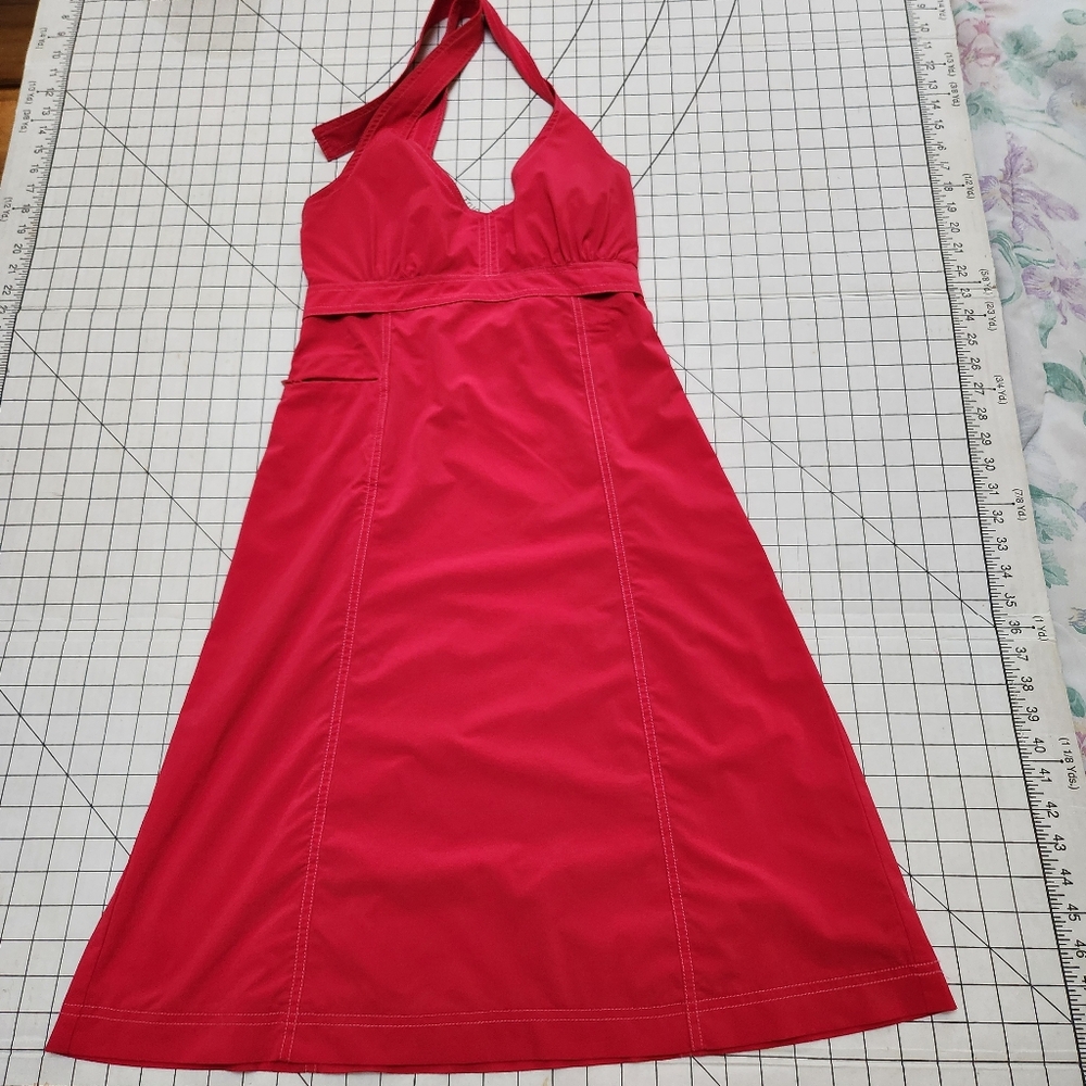 ATHLETA Pack Anywhere Halter Dress Hot Pink Size Small Lightweight Elastic Back